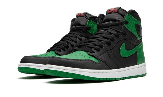 Air Jordan 1 Retro High “Pine Green 2.0” 555088-030